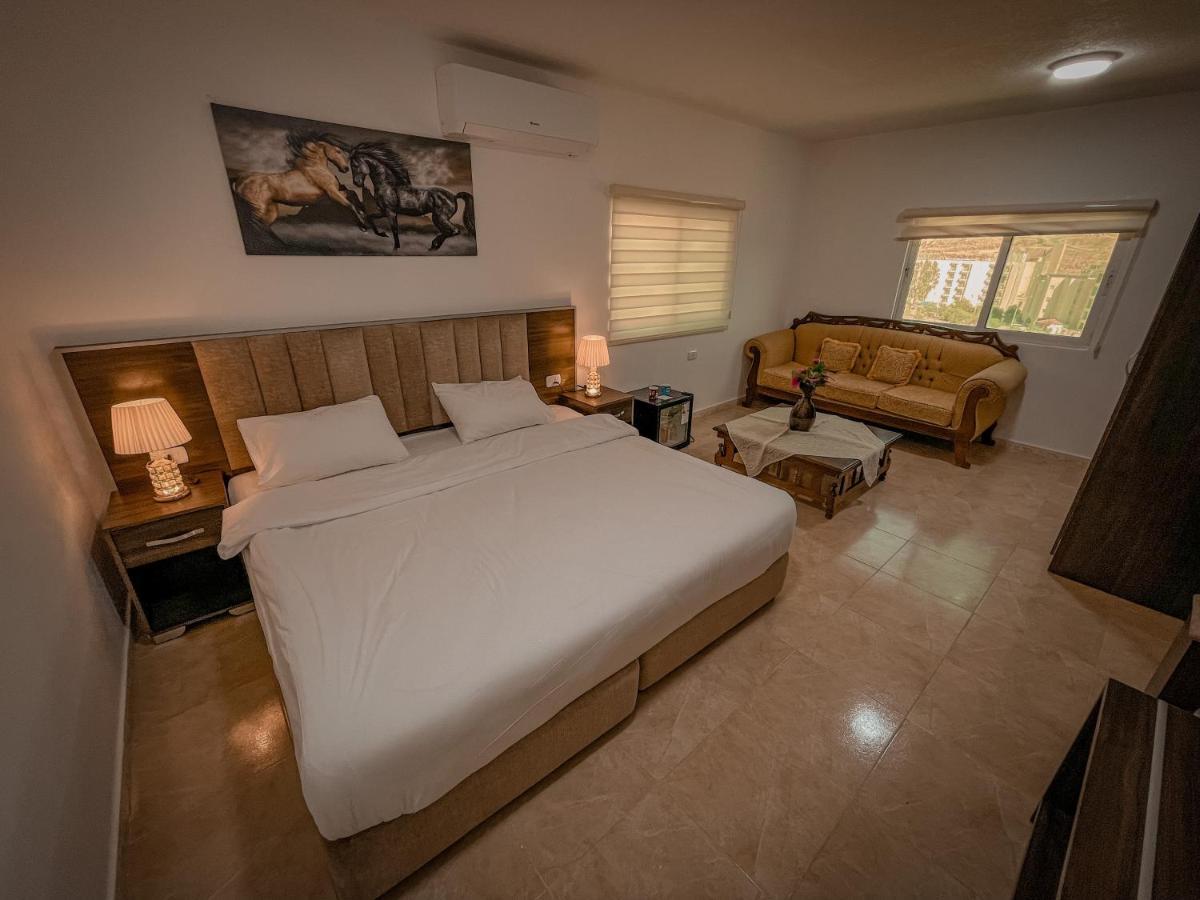 Petra Jewel Luxury Hotel Wadi Musa Bagian luar foto