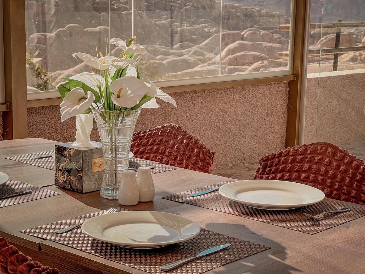 Petra Jewel Luxury Hotel Wadi Musa Bagian luar foto