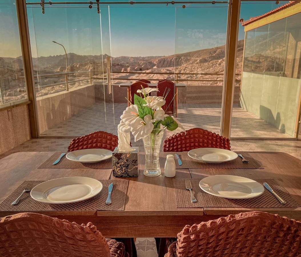 Petra Jewel Luxury Hotel Wadi Musa Bagian luar foto