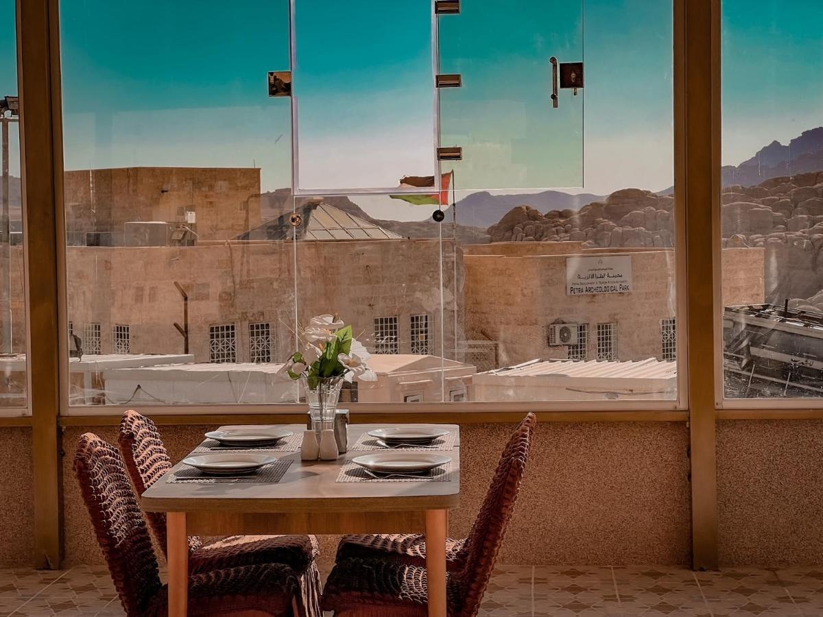 Petra Jewel Luxury Hotel Wadi Musa Bagian luar foto