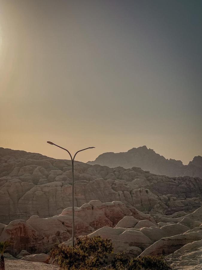 Petra Jewel Luxury Hotel Wadi Musa Bagian luar foto