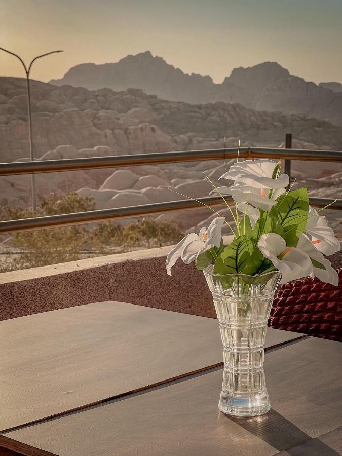 Petra Jewel Luxury Hotel Wadi Musa Bagian luar foto